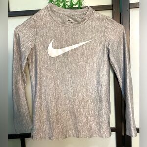 Nike Dri fit sport long sleeves top. Size M